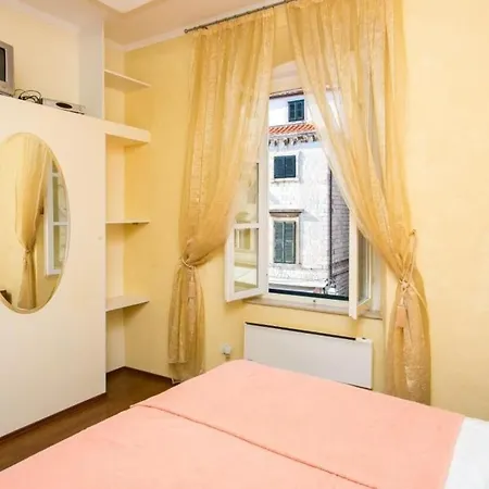 Tomasovic Old Town - One-bedroom Apartman